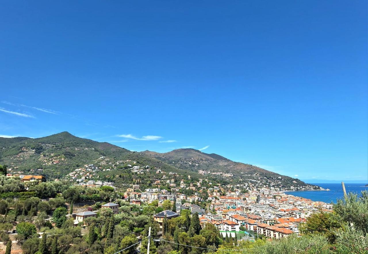 Dolce Far Niente Apartment Alassio Bagian luar foto